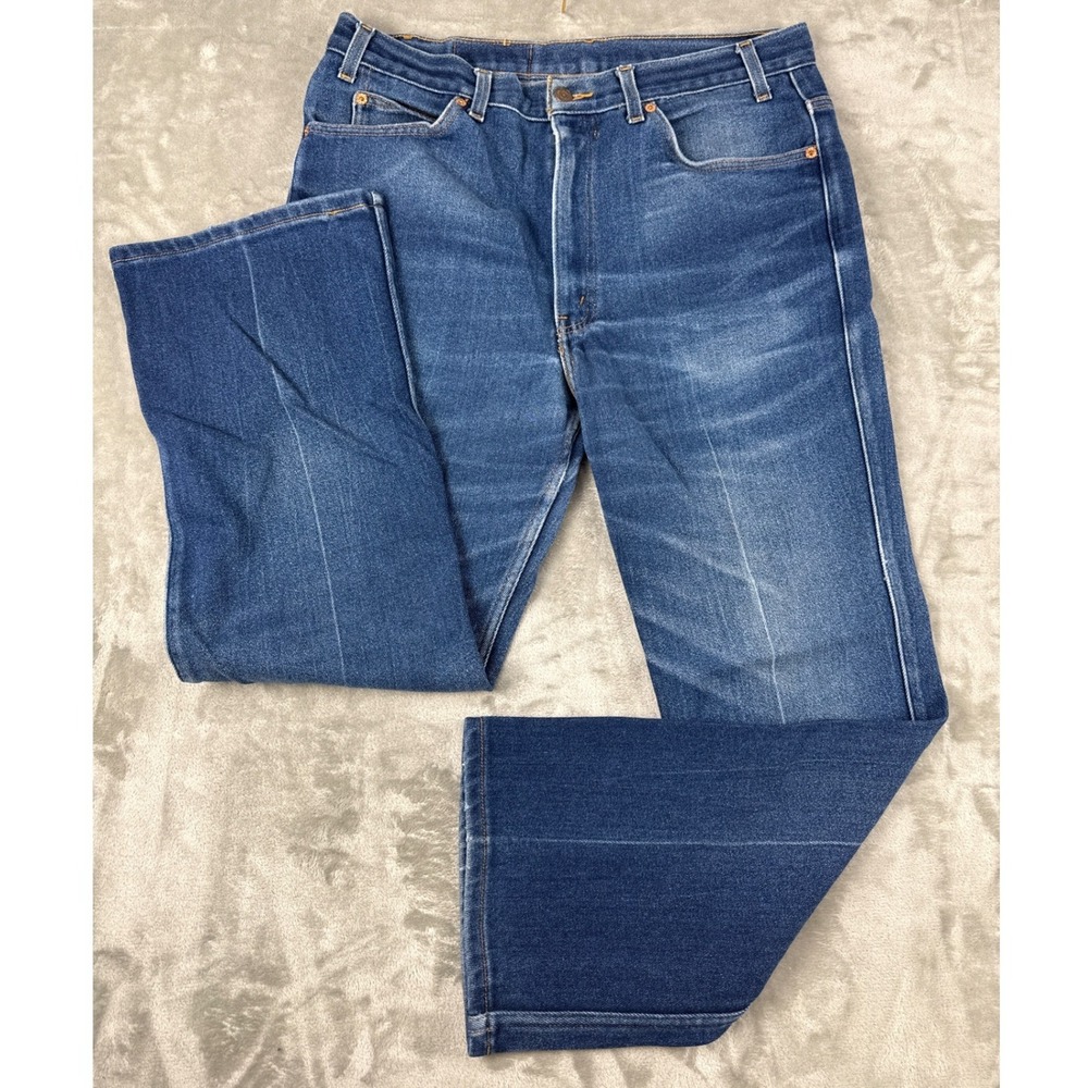 Vintage Levis 517 Bootcut Jeans Mens 38x30 Medium Wash Blue Creased Denim